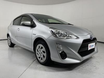 Used vehicle 2016 Toyota Aqua  for sale in Christchurch, Canterbury from Turners Cars - Christchurch